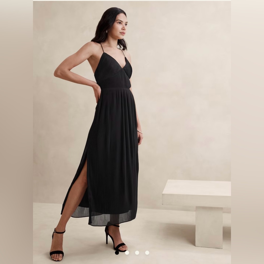 NWT Banana Republic Factory Petite Pleated Maxi Dress